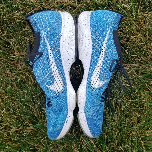 Nike - Picture 2 of 8